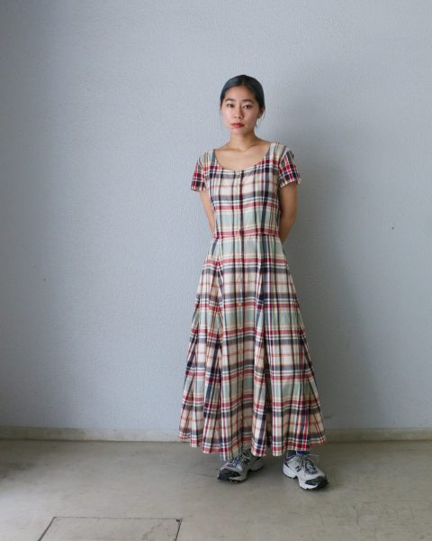 C0B5A634-215F-4E1F-9429-753F33CA5BE2